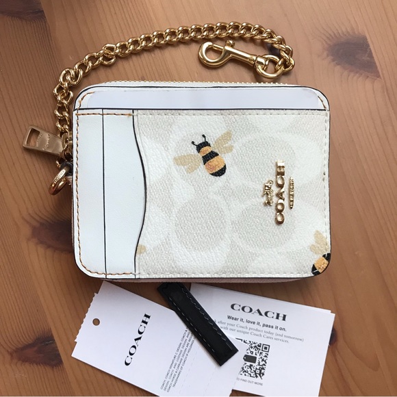 Coach Outlet Coach Bumble Bee Wallet Coach Bags Coach Zip Card